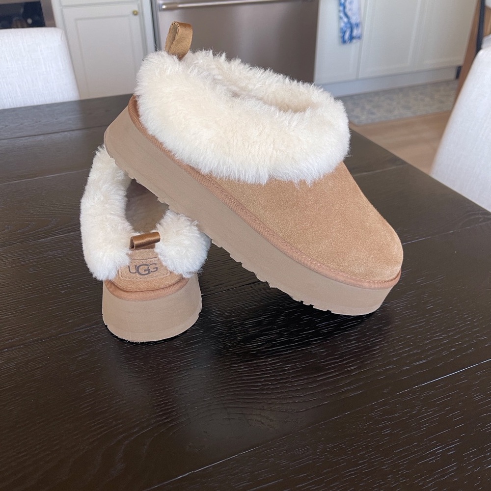 UGG Chestnut Suede Slippers with White Fur